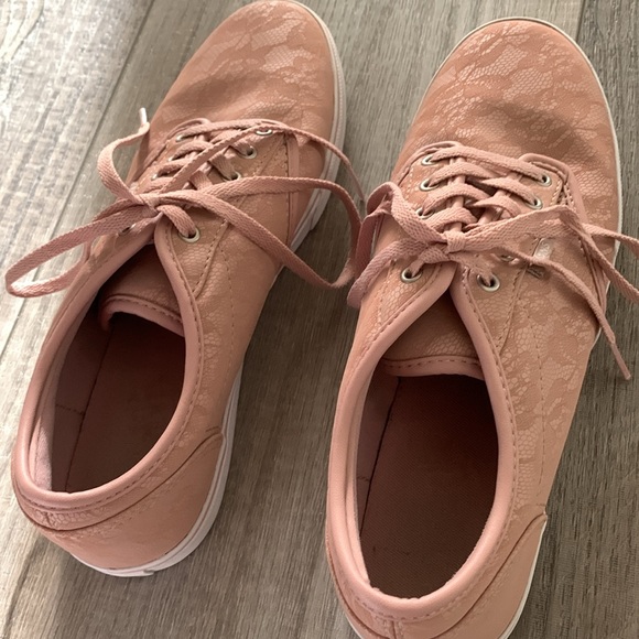 Women’s Pink floral Vans size 8 - Picture 4 of 9